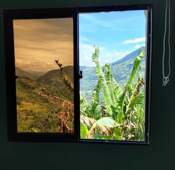 리조트 Reserva La Cascada