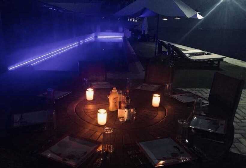 리조트 The Beachhouse