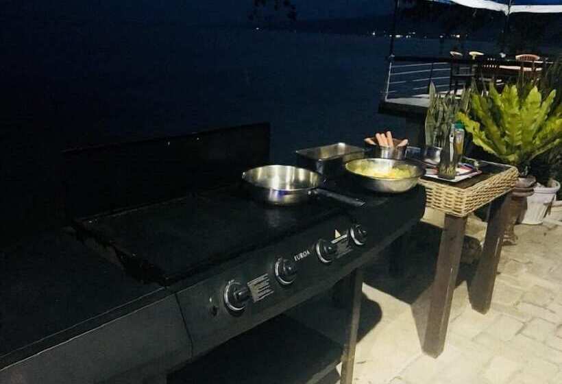 리조트 The Beachhouse