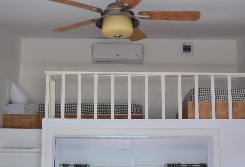 리조트 The Beachhouse