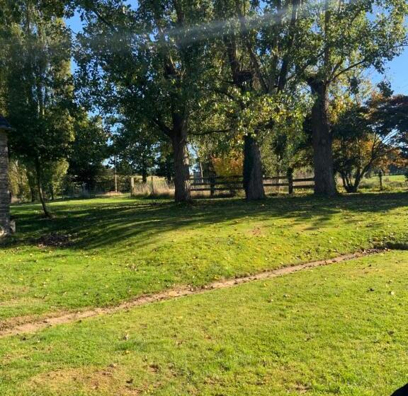 Welcoming And Peaceful Bed And Breakfast