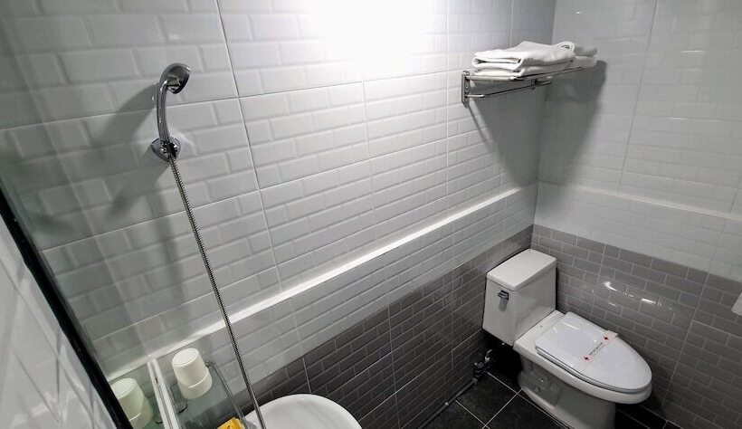 Hospedaria New Sun Guesthouse Myeongdong