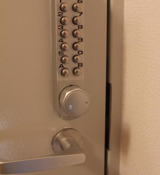 Общежитие Shaq Bighouse