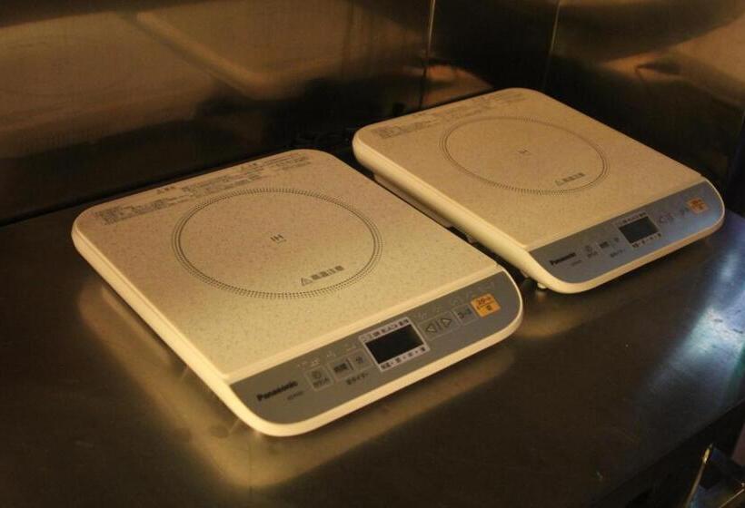 Общежитие Shaq Bighouse