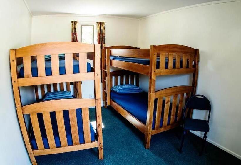 Hampshire Holiday Parks   Arrowtown