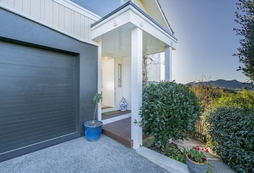 مبيت وإفطار Bayview Valley Lodge