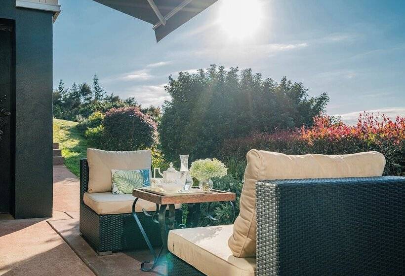 مبيت وإفطار Bayview Valley Lodge