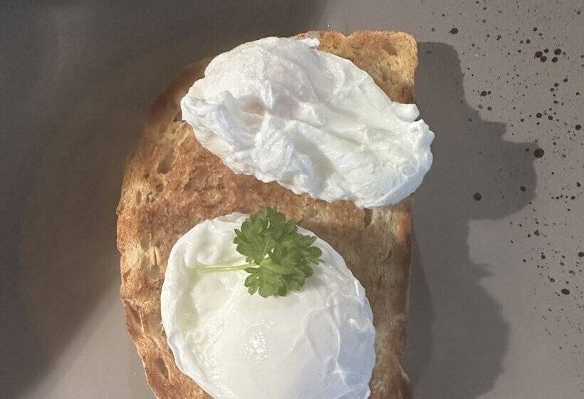 ベッドアンドブレックファースト Beechwood B And B