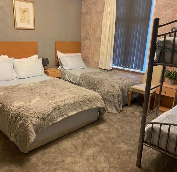 Bed and Breakfast Chaplins