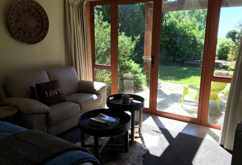 住宿加早餐 Glendeer Lodge