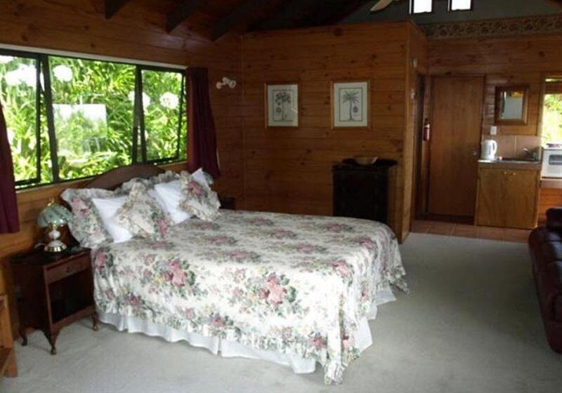 צימר Grafton Cottage & Chalets