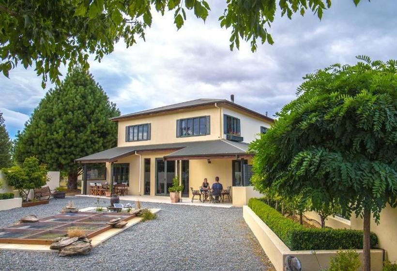 צימר Heartland Lodge