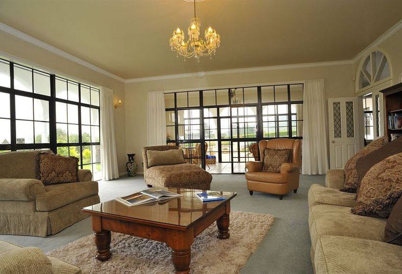 مبيت وإفطار The Pillars Retreat