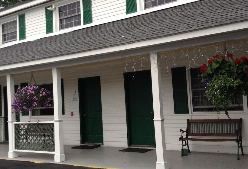 Briarcliff Motel
