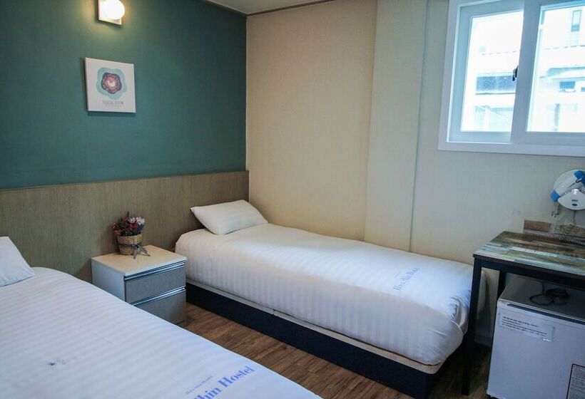 Dongdaemun Hwashin Hostel