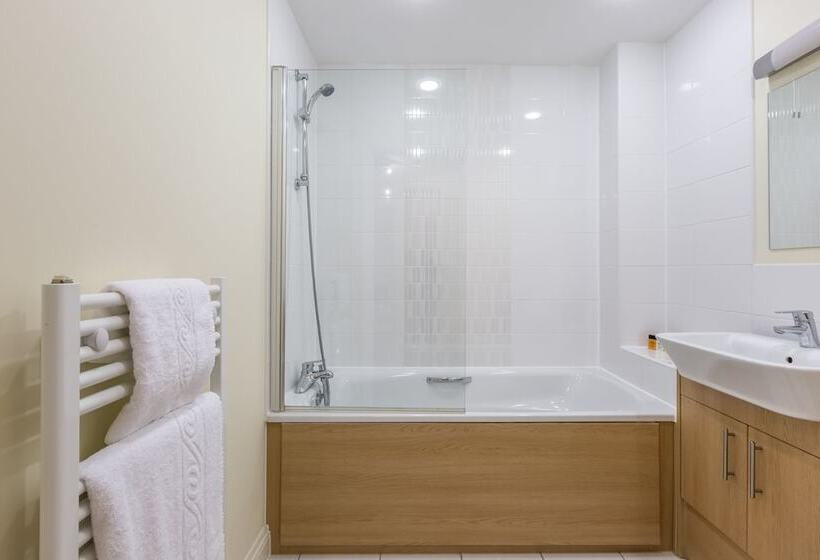 Equinox Place By House Of Fisher