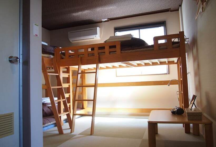 Fukuoka Hana Hostel