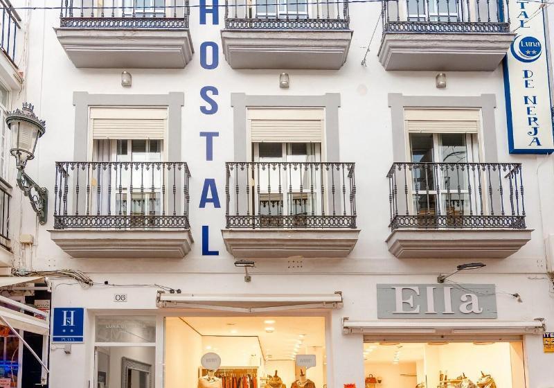 Hostal Luna De Nerja