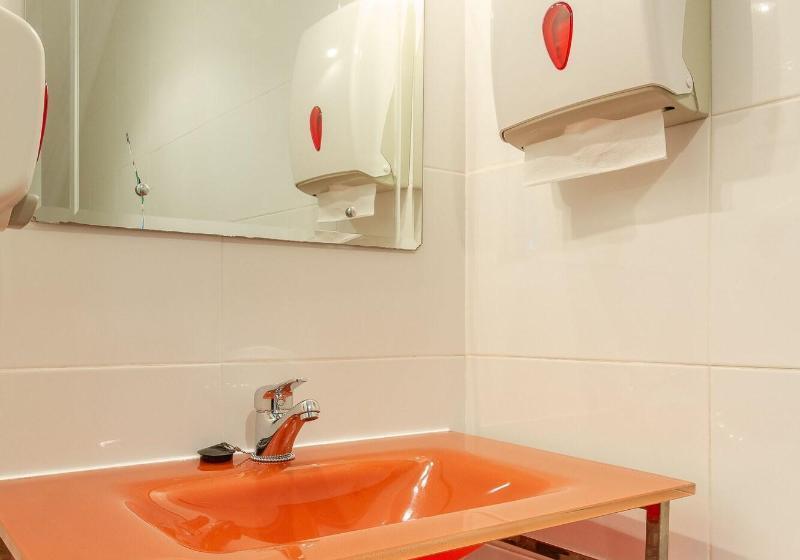 Hostal Luna De Nerja