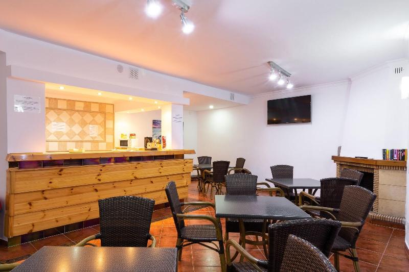 Hostal Luna De Nerja