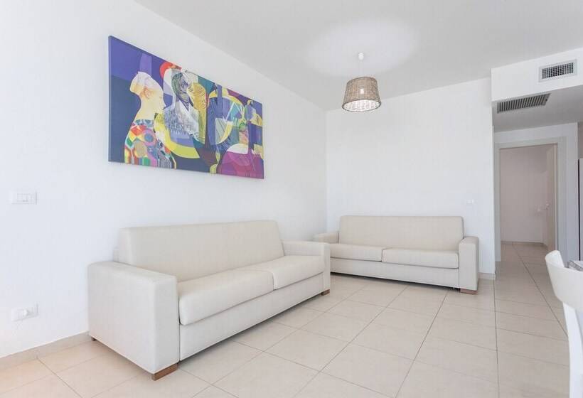 בית מלון כפרי 19 Summer Suites