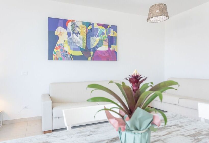 בית מלון כפרי 19 Summer Suites