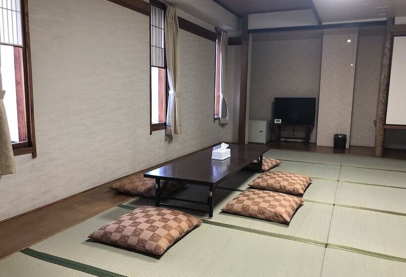 Отель 28 Hiroshima