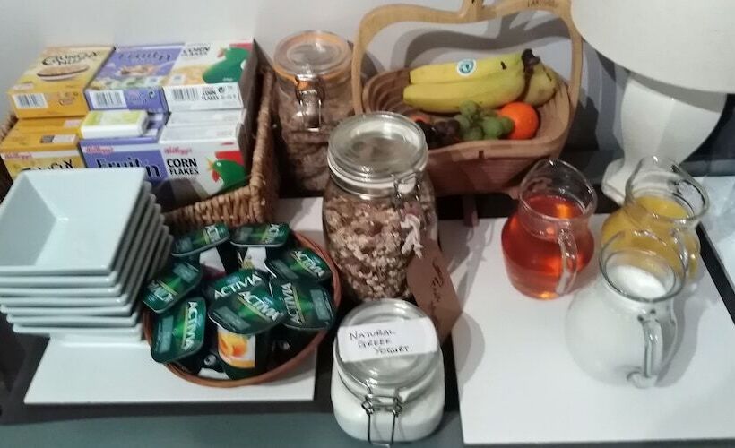 فندق 29 Well Street B&b