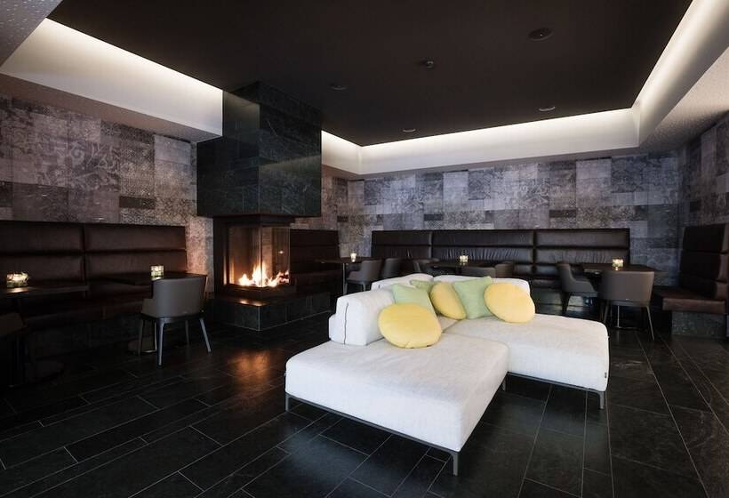 酒店 Albergo Croce Bianca