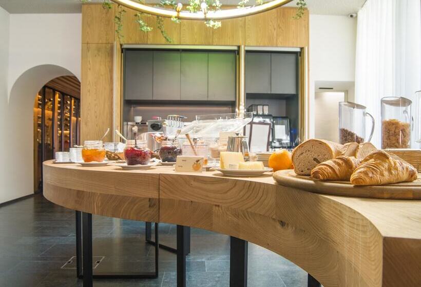 酒店 Albergo Croce Bianca