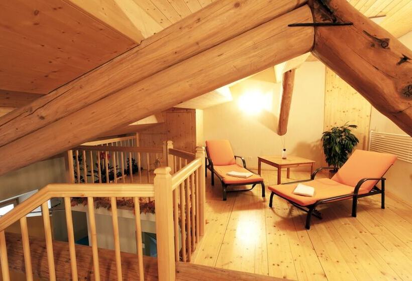 酒店 Albergo Croce Bianca