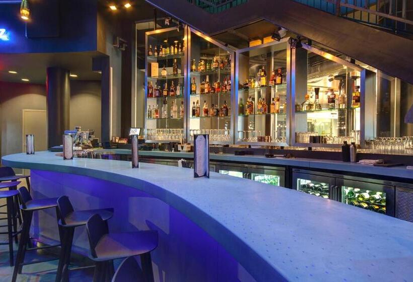 فندق Aloft Oklahoma City Downtown – Bricktown