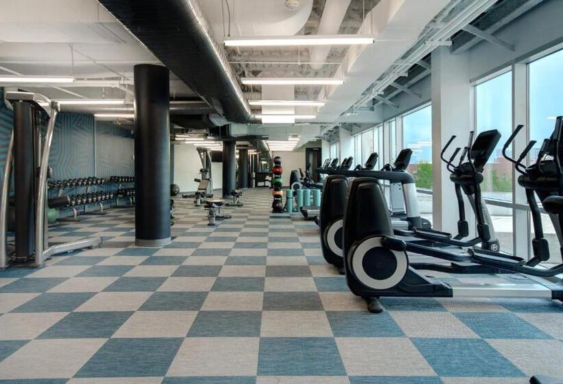 فندق Aloft Oklahoma City Downtown – Bricktown