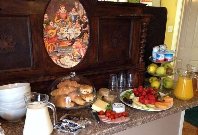 בית מלון כפרי Arden Guest House B&b   Nec Birmingham   Birmingham Airport