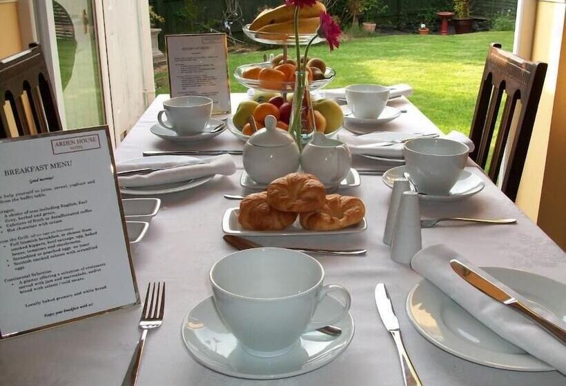 בית מלון כפרי Arden Guest House B&b   Nec Birmingham   Birmingham Airport