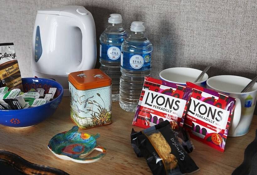 هتل Ashburton House  B&b