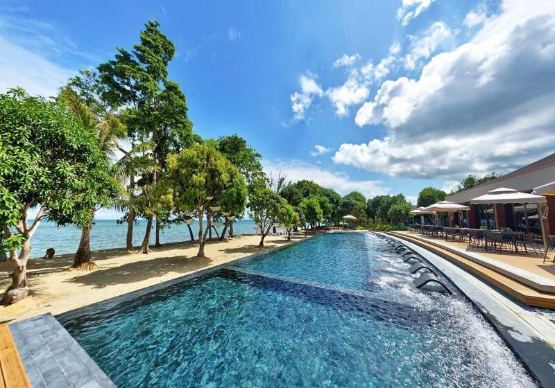 هتل Astoria Palawan