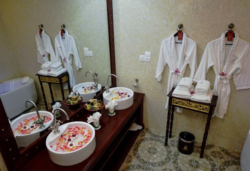 בית מלון כפרי Bagan Lodge