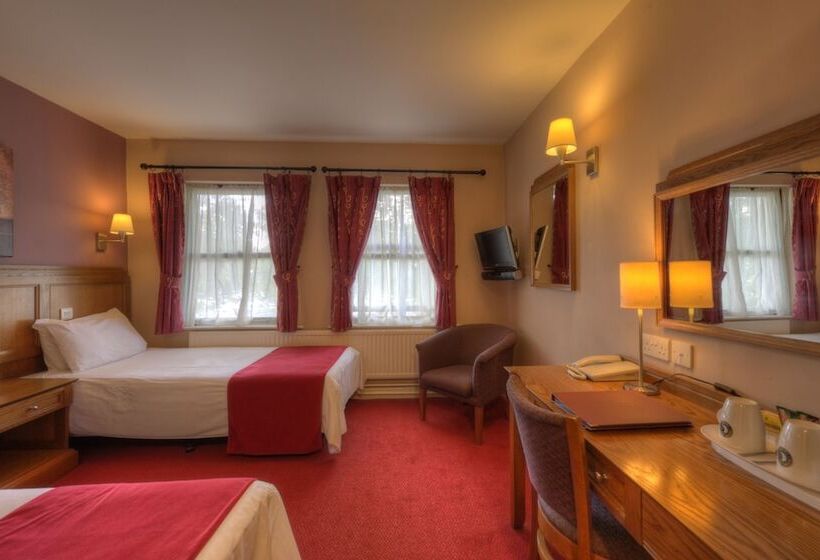 فندق Brentwood Inn By Greene King Inns