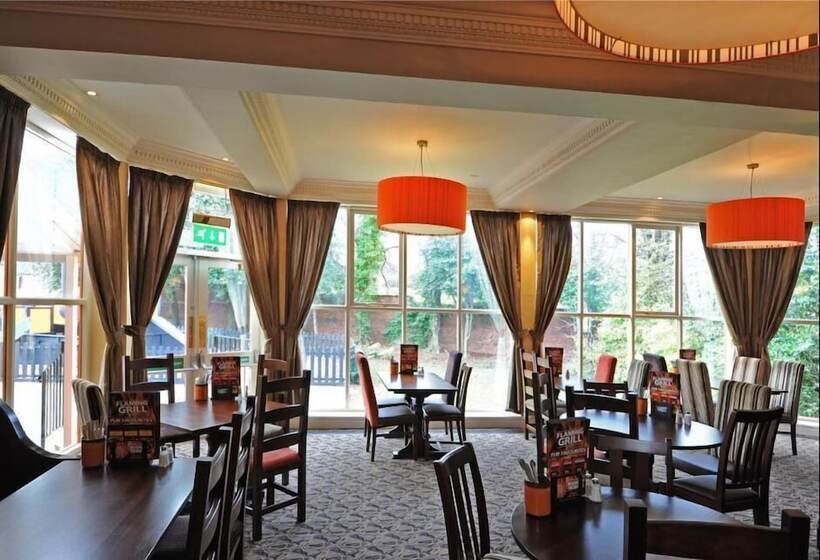 فندق Brentwood Inn By Greene King Inns