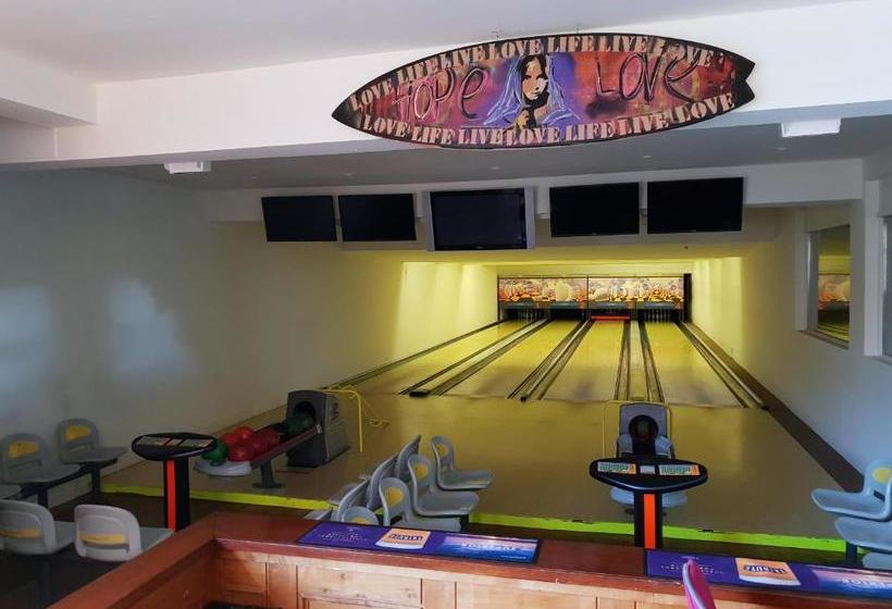 Отель California