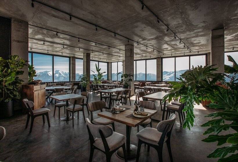 هتل Carpe Diem Gudauri