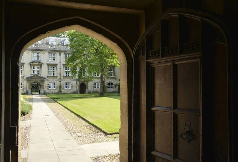 בית מלון כפרי Christ S College Cambridge