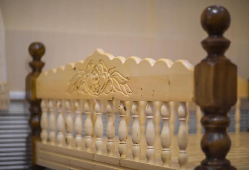 בית מלון כפרי City Samarkand