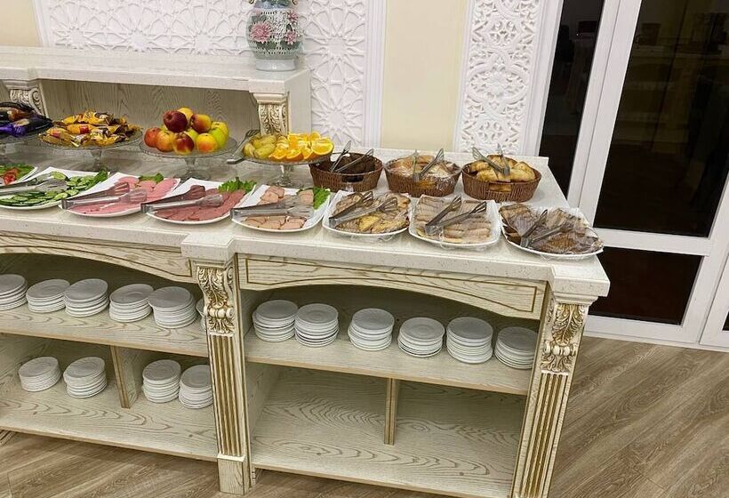 בית מלון כפרי City Samarkand