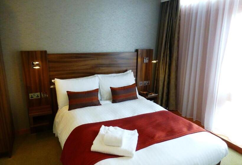 فندق College Court