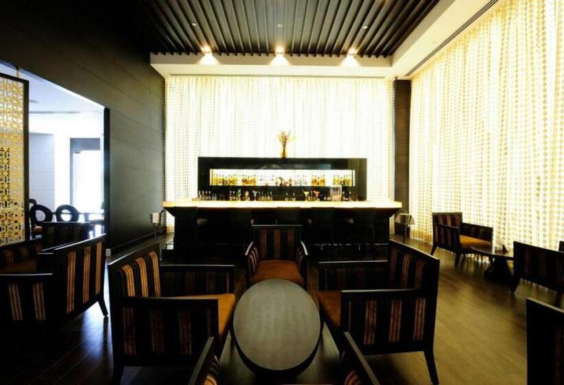 هتل Country Inn & Suites By Radisson, Gurugram Sohna Road