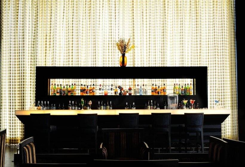 هتل Country Inn & Suites By Radisson, Gurugram Sohna Road