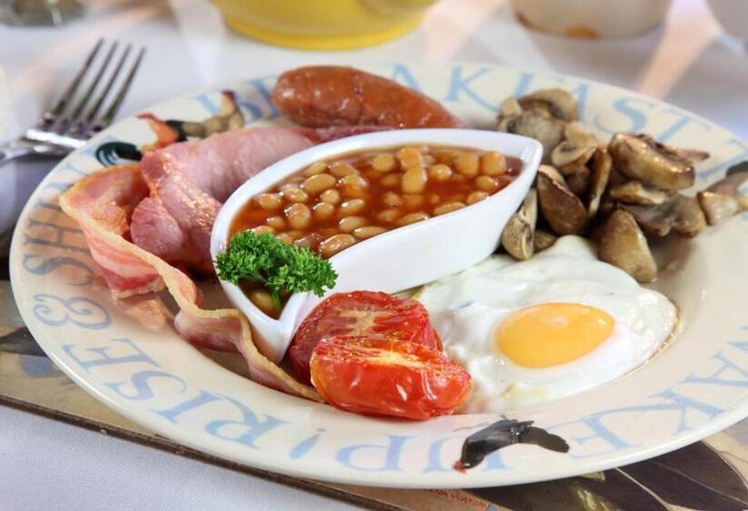 Отель Dairy Barns