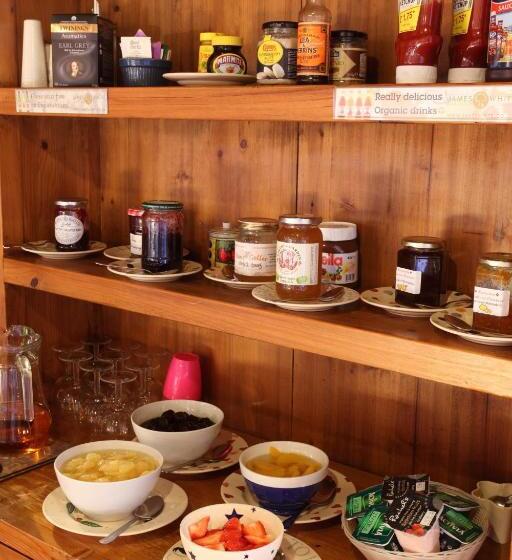 Отель Dairy Barns